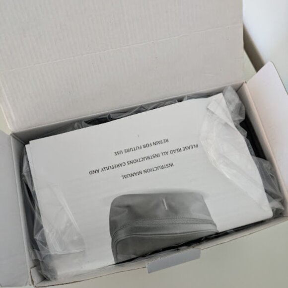 NWT NuvoMed UV Sterilizer Compact Disinfectant Bag - Picture 2 of 6